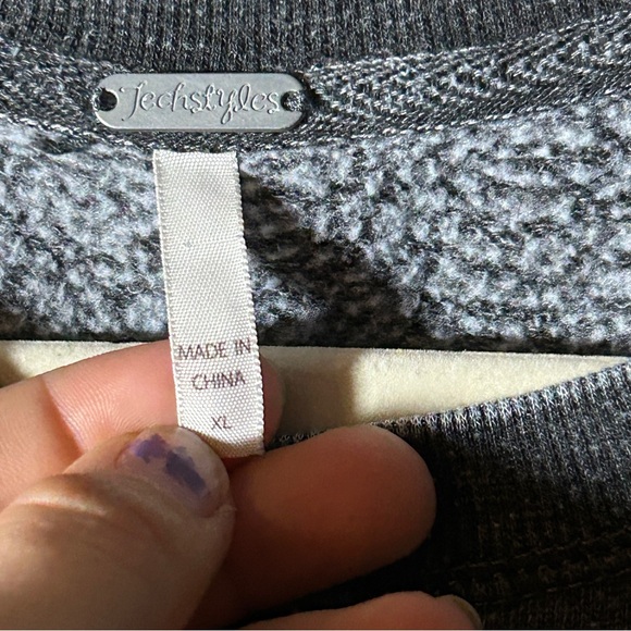 Gray Yellowstone National Park 150 Year Sweatshirt - Size XL - Picture 4 of 5